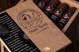 LA GLORIA CUBANA MEDIA TIEMPO