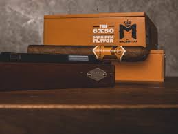 MACANUDO M DARK RUM