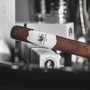 PARTAGAS LEGEND