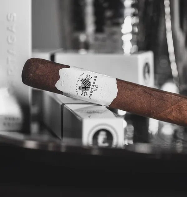 PARTAGAS LEGEND